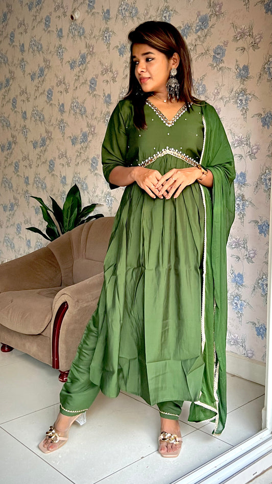 Mehandhi green silk 3 piece kurti suit