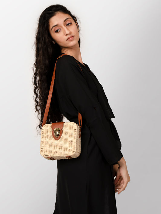 Cream jute women outing bag