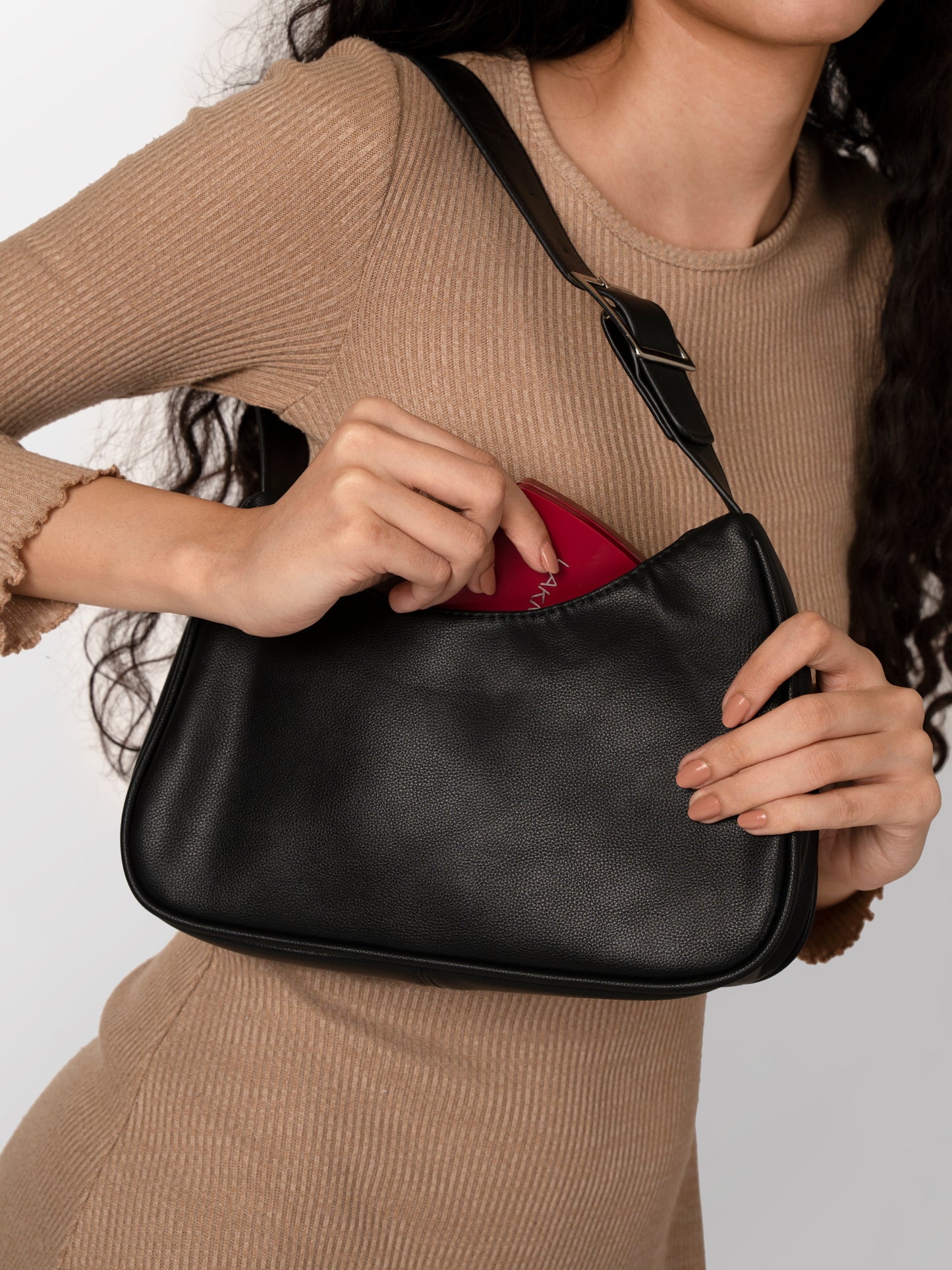 Black textured women hand bag