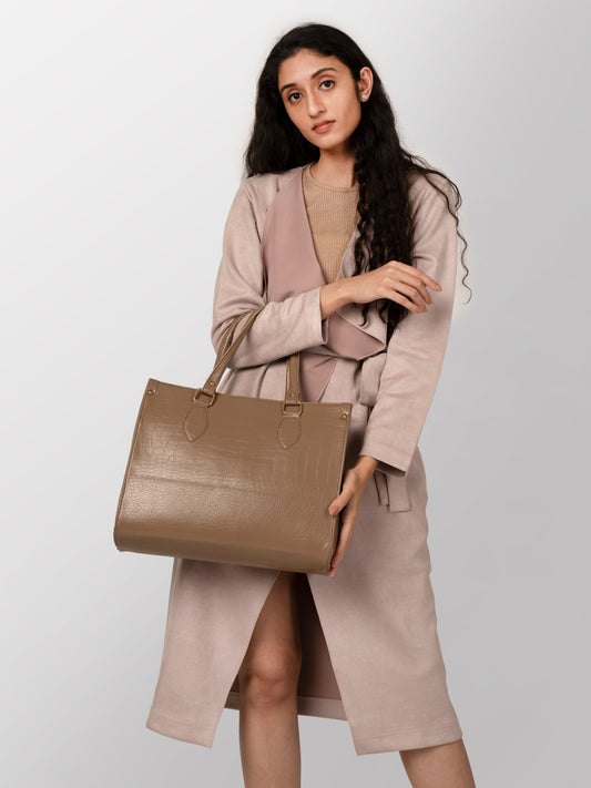 Women coffee brown textured shoulder bag