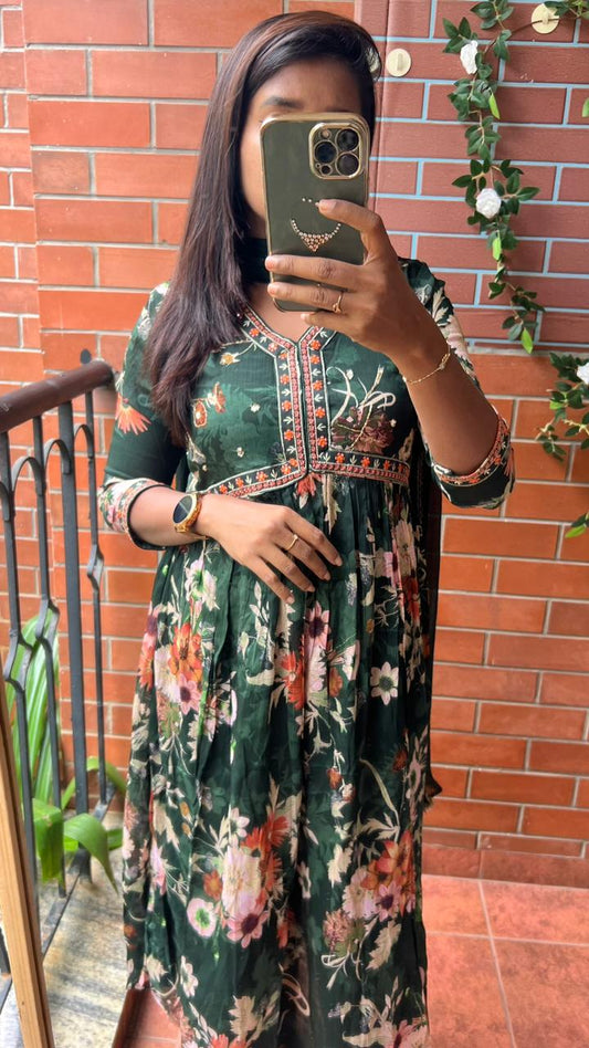 Green chiffon floral printed 3 piece kurti suit