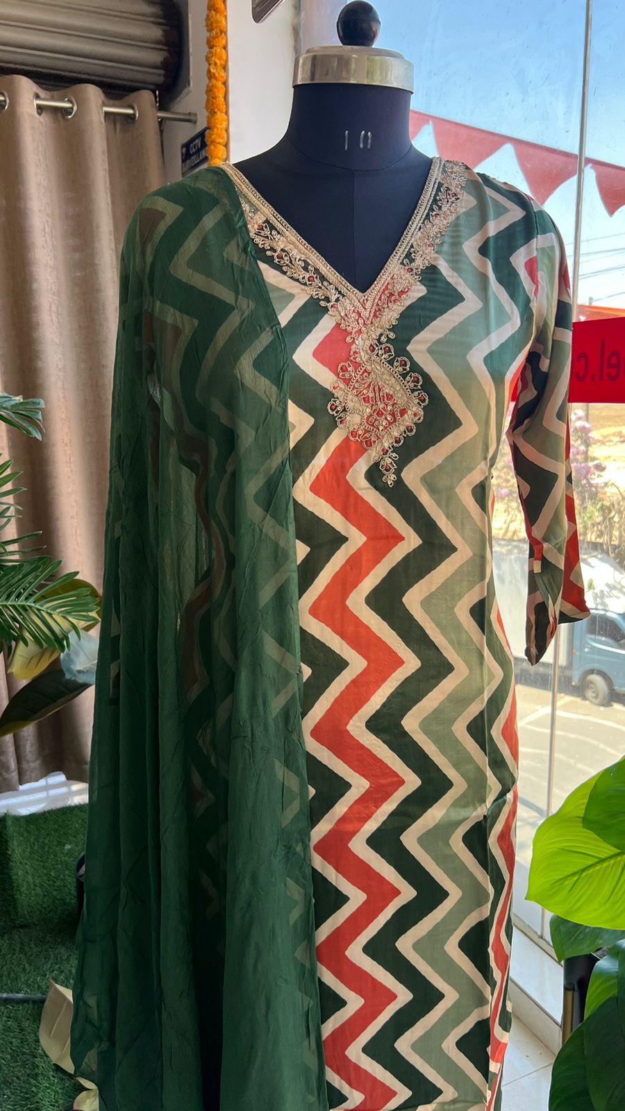 Green & cream satin embroidery 3 piece kurti suit