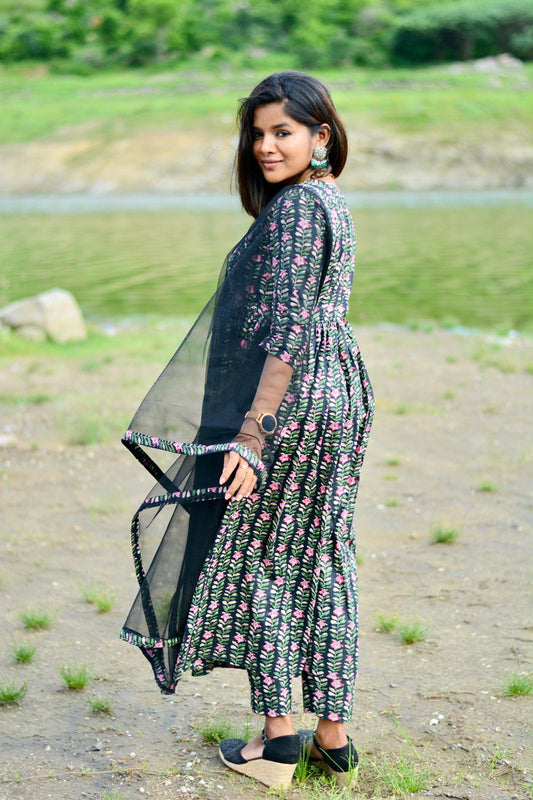 Black floral printed 3 piece kurti suit