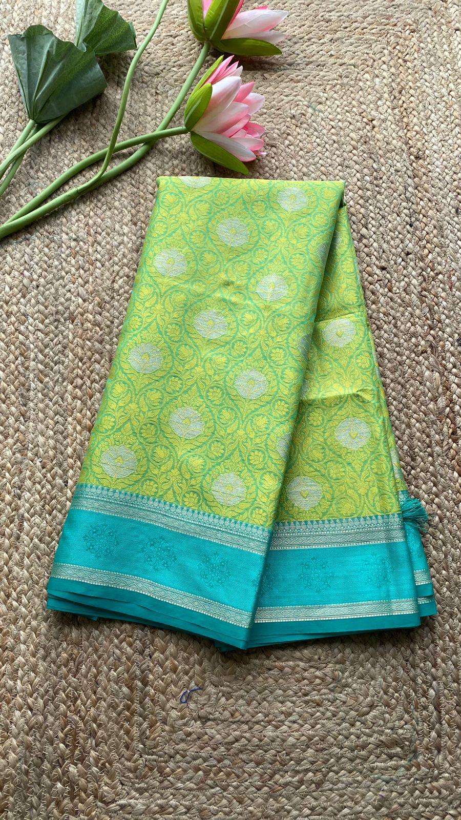 Parrot green dual shaded silk saree with blouse - Threads