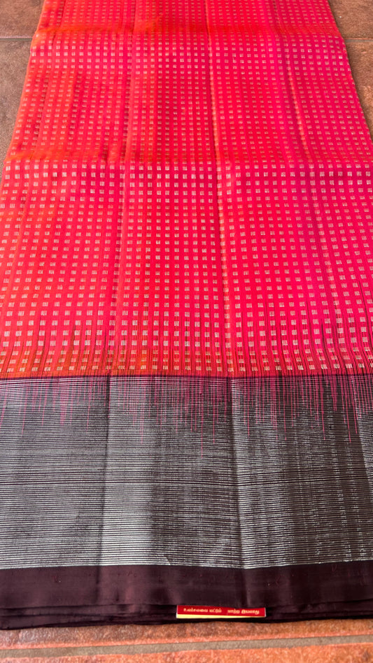 Valcano orange kanjivaram silk saree with blouse - Threads