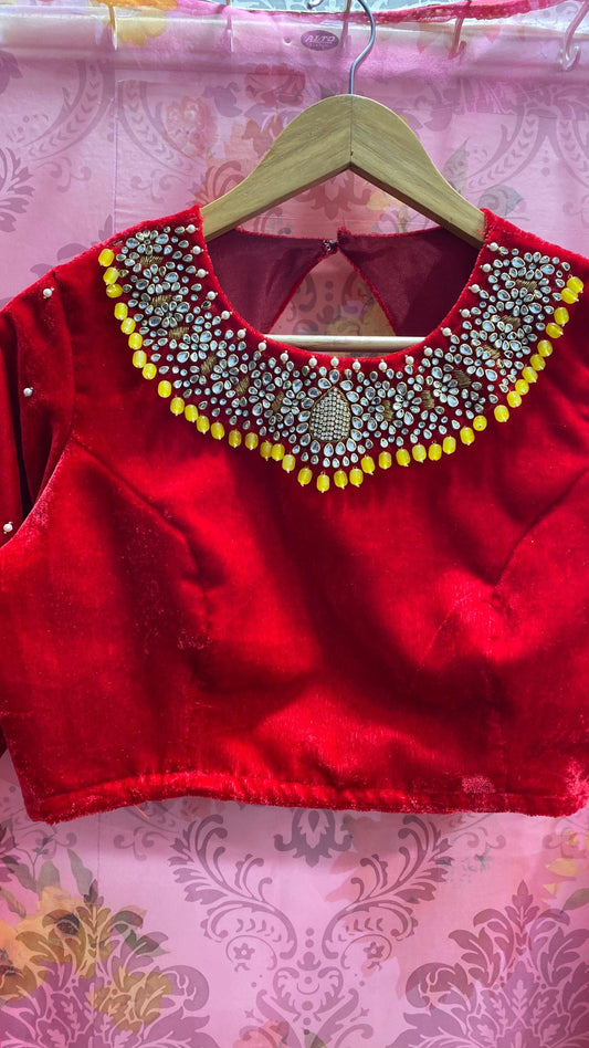 Red velvet blouse with heavy handmade jewel neck - Threads