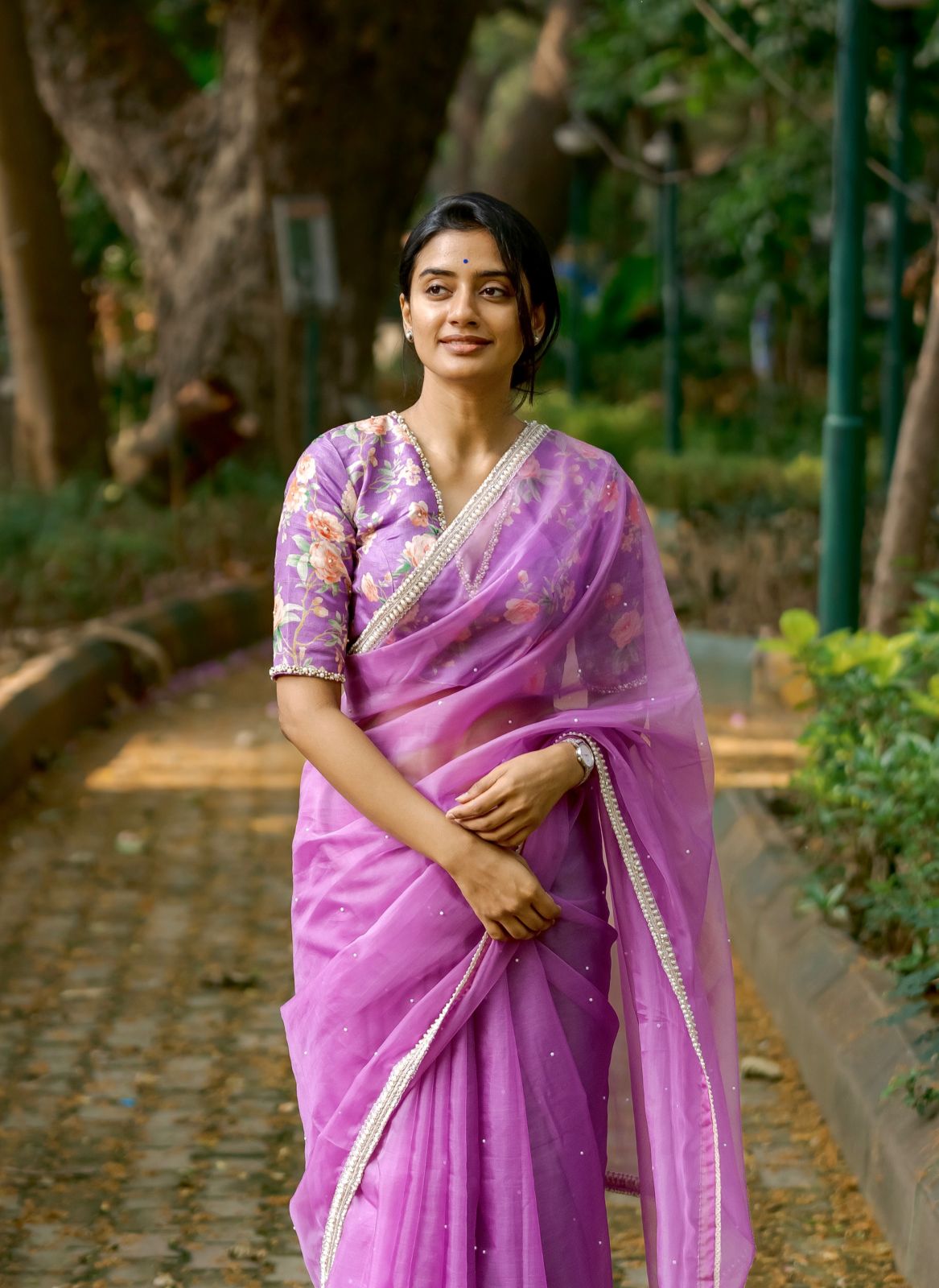Nidharshana Sarees