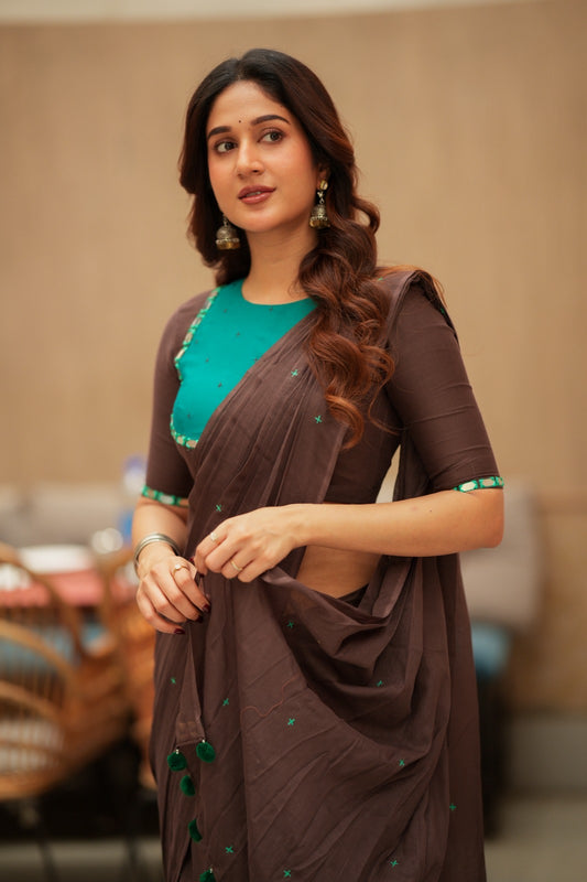 Dark brown mul chanderi with mirror blouse