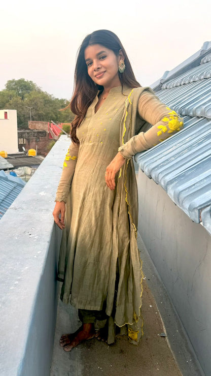 Apple green mul chanderi embroidery salwar