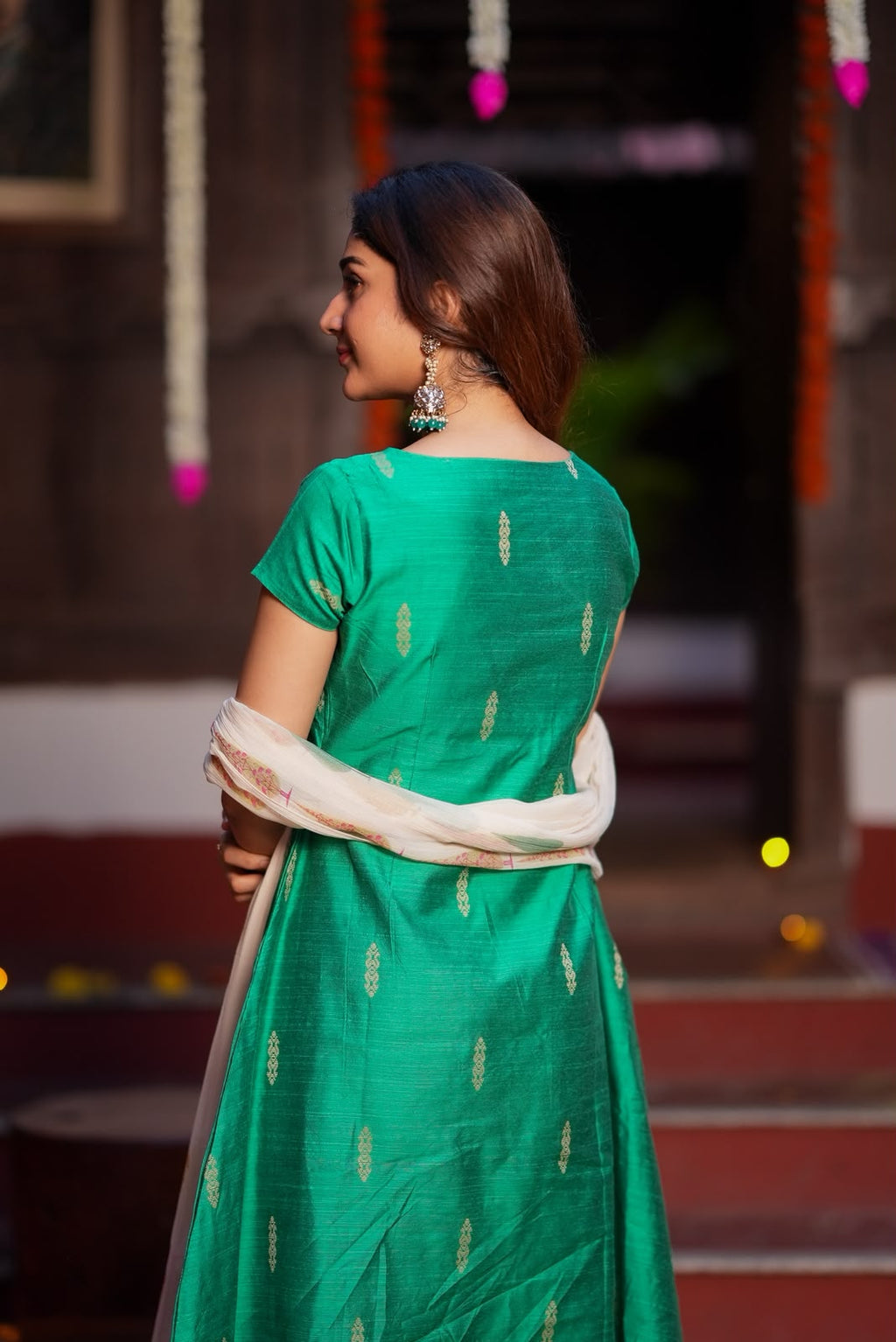 Green paisley zari woven kurti