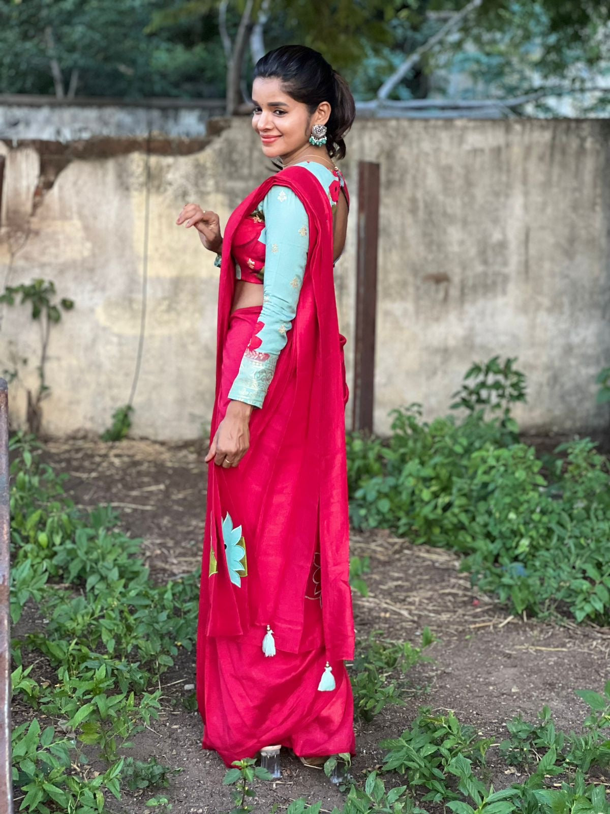 Pink marble silk saree with  embroidery blouse
