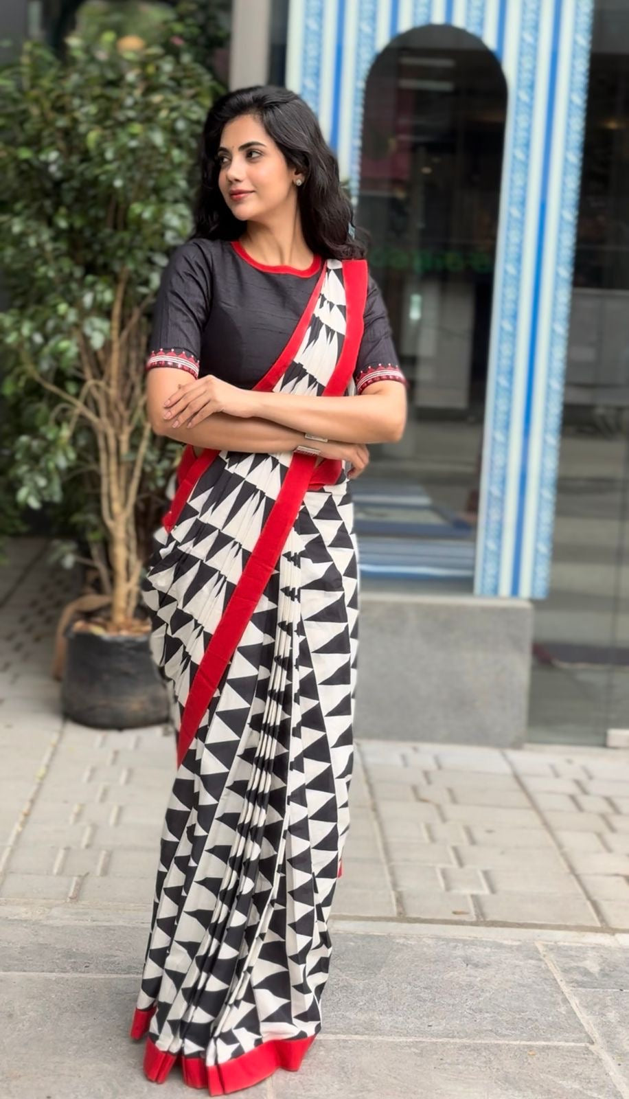 Black & white triangle cotton designer saree