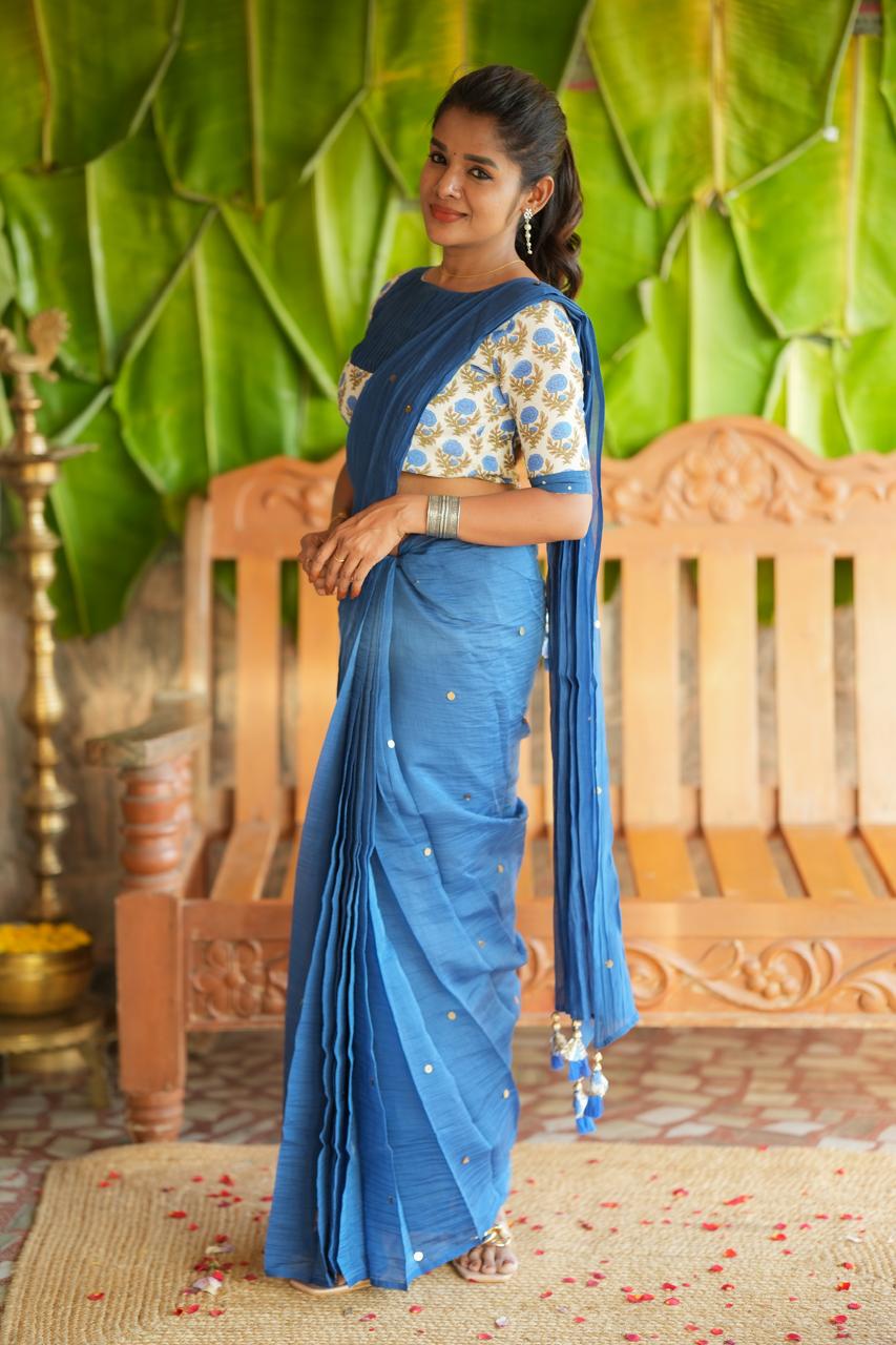 Blue malai chanderi saree with floral print blouse