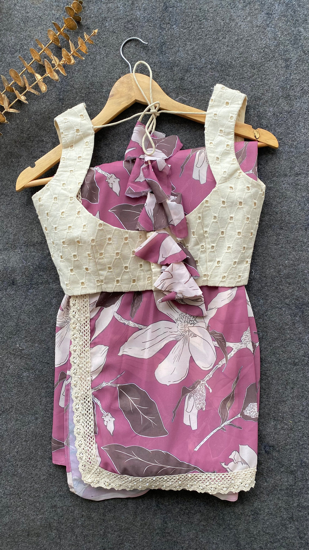 Lilac pink georgette saree with white embroidery blouse