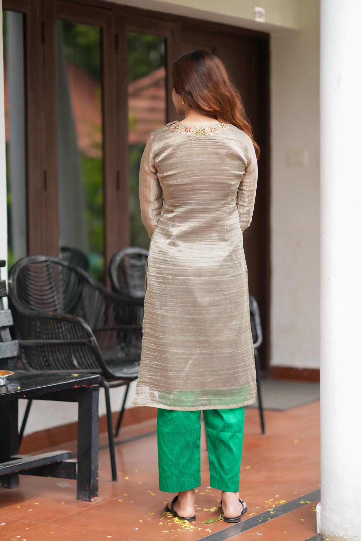 Silver tissue JEWEL NECK kurti