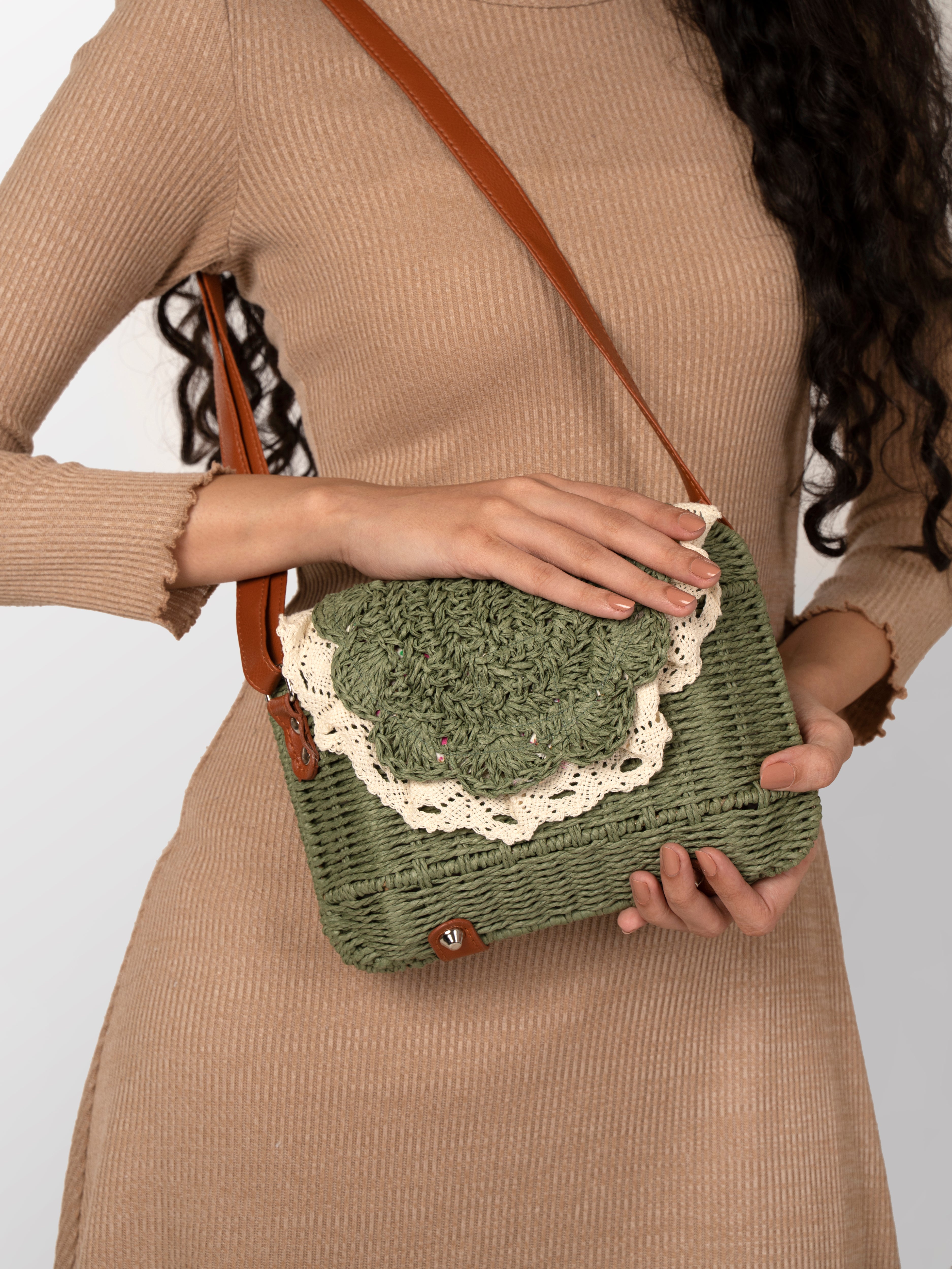 Olive green jute women outing bag