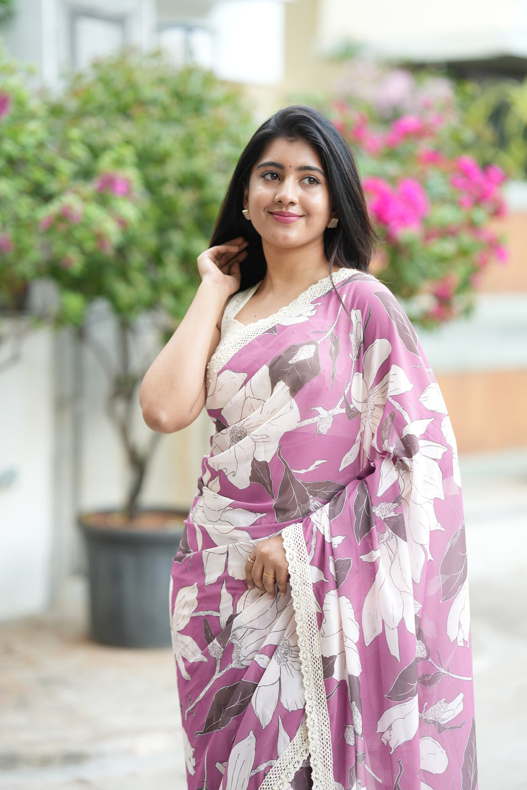 Lilac pink georgette saree with white embroidery blouse
