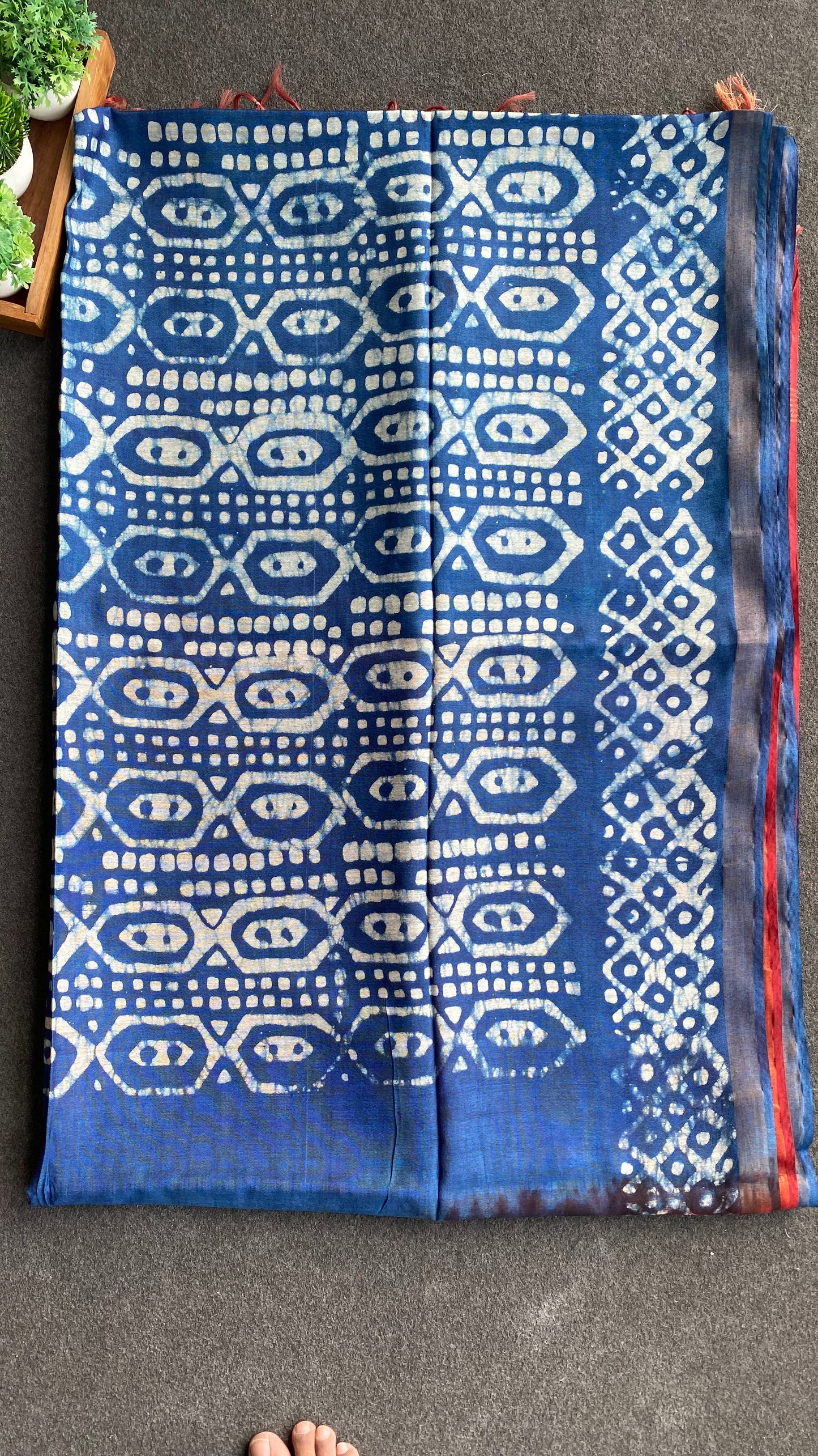 Blue & maroon printed cotton saree with blouse