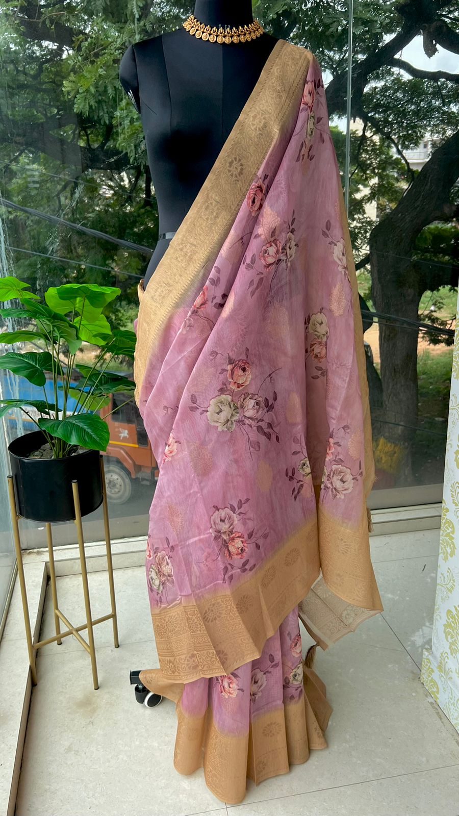 Buy Azalea Pink Organza Saree online-Karagiri – Karagiri Global