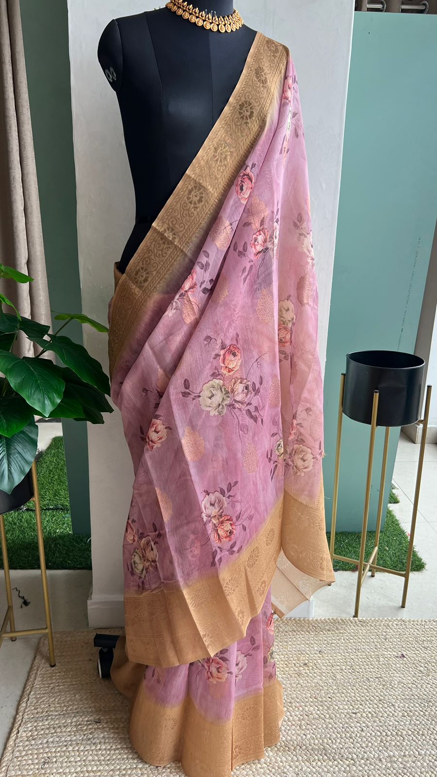 Buy Pure Organza Saree at Best Price Online in India | Taneira