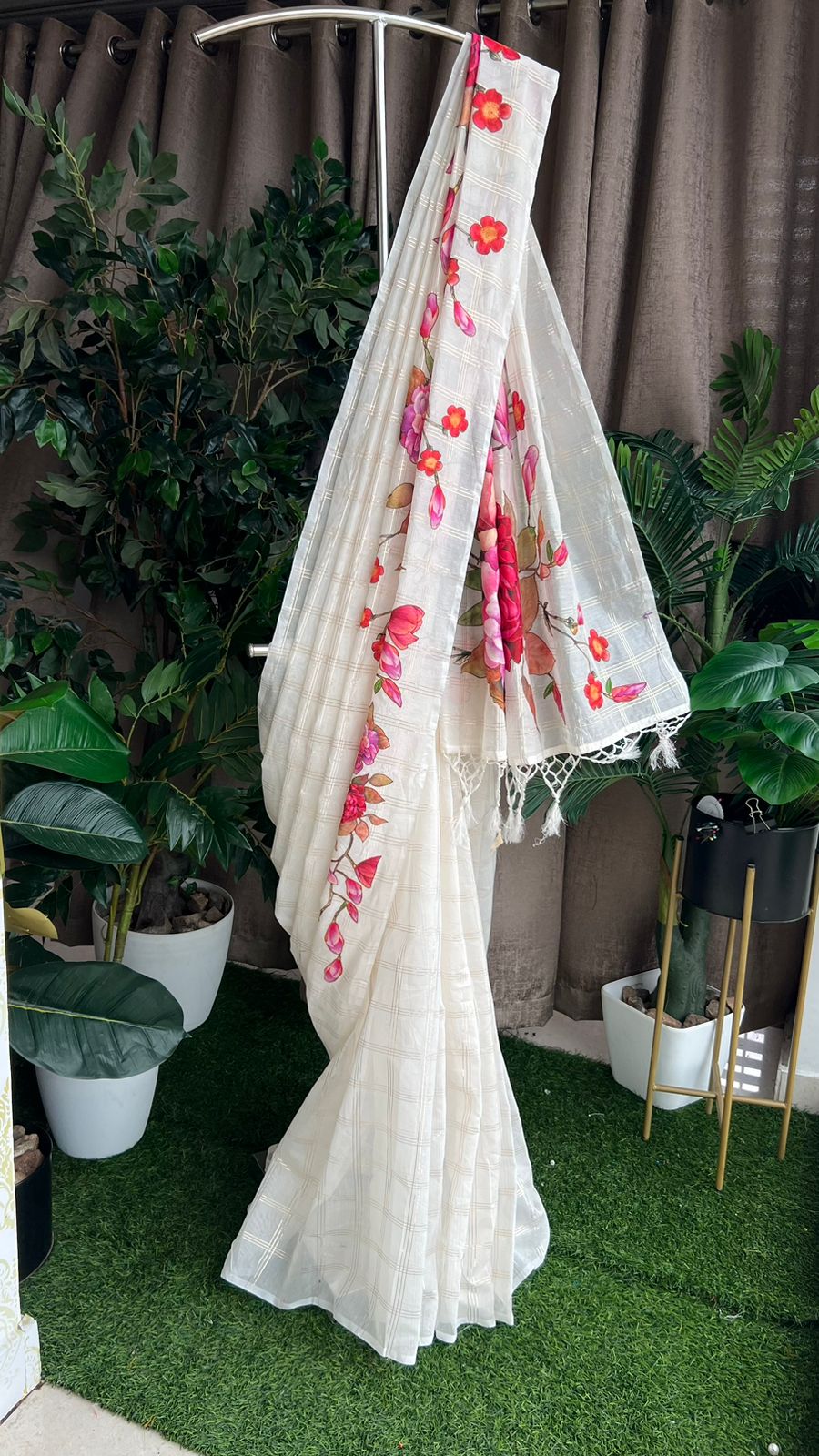 White chanderi floral saree with red blouse