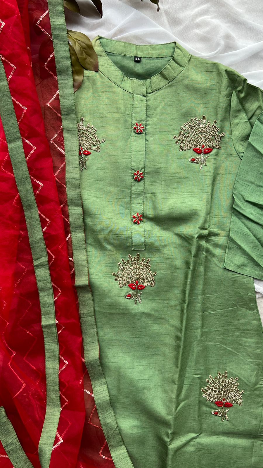 Green silk embroidery hand work 3 piece kurti set