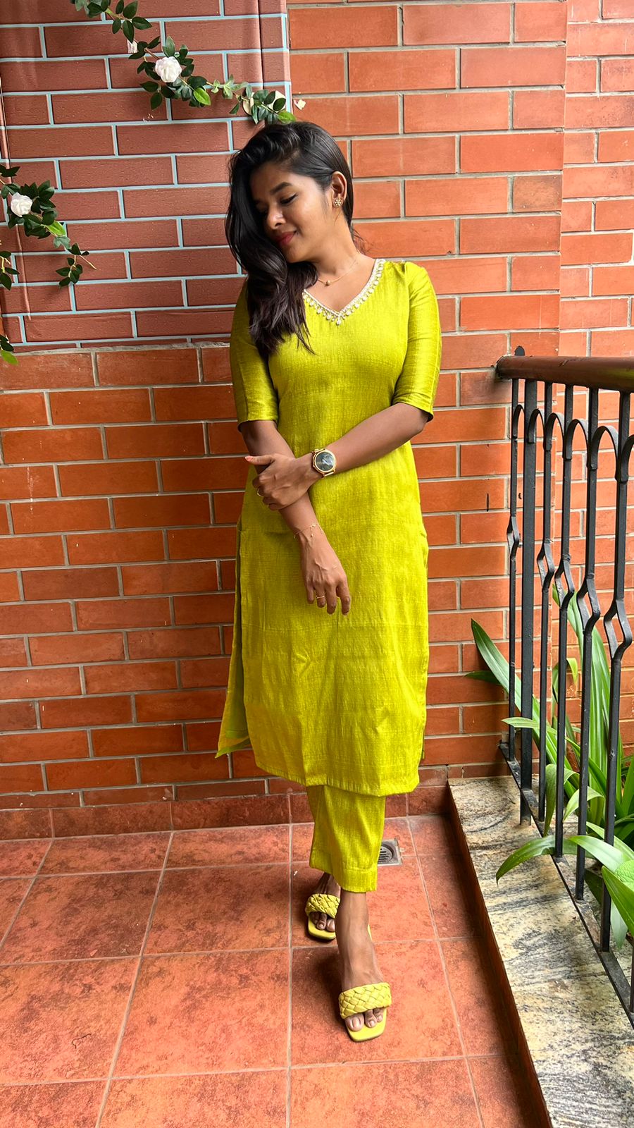 Parrot green silk hand worked 2 piece kurti / coord set