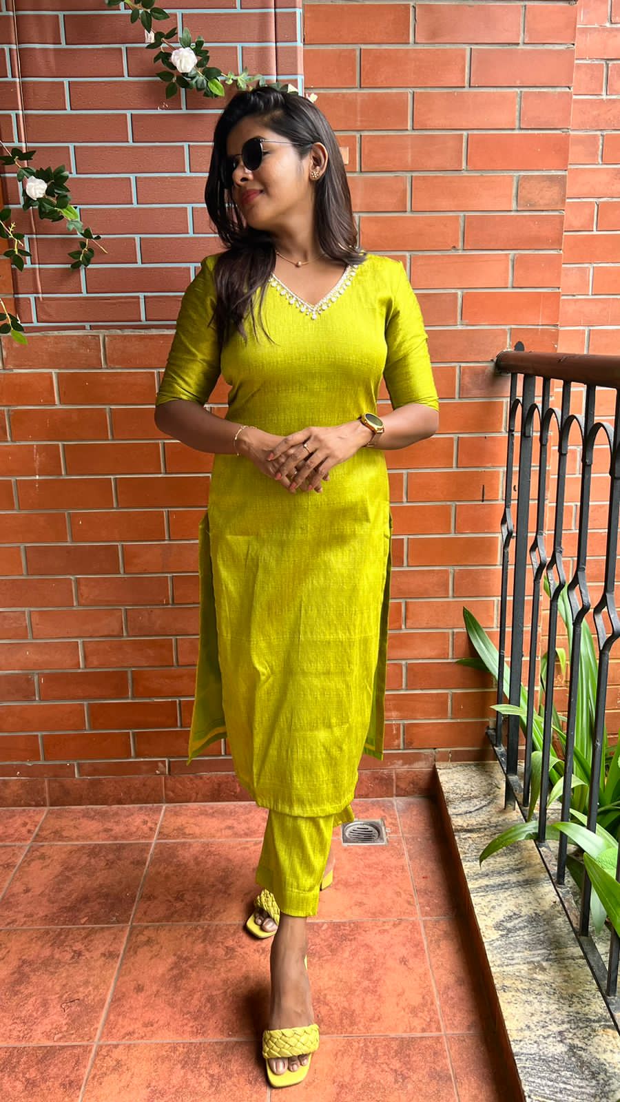 Parrot green silk hand worked 2 piece kurti / coord set