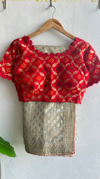 Grey organza printed saree with embroidery bandhini blouse