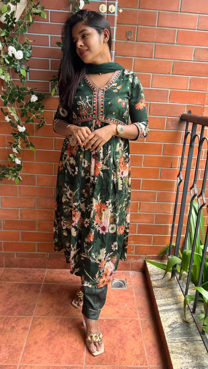 Green chiffon floral printed 3 piece kurti suit