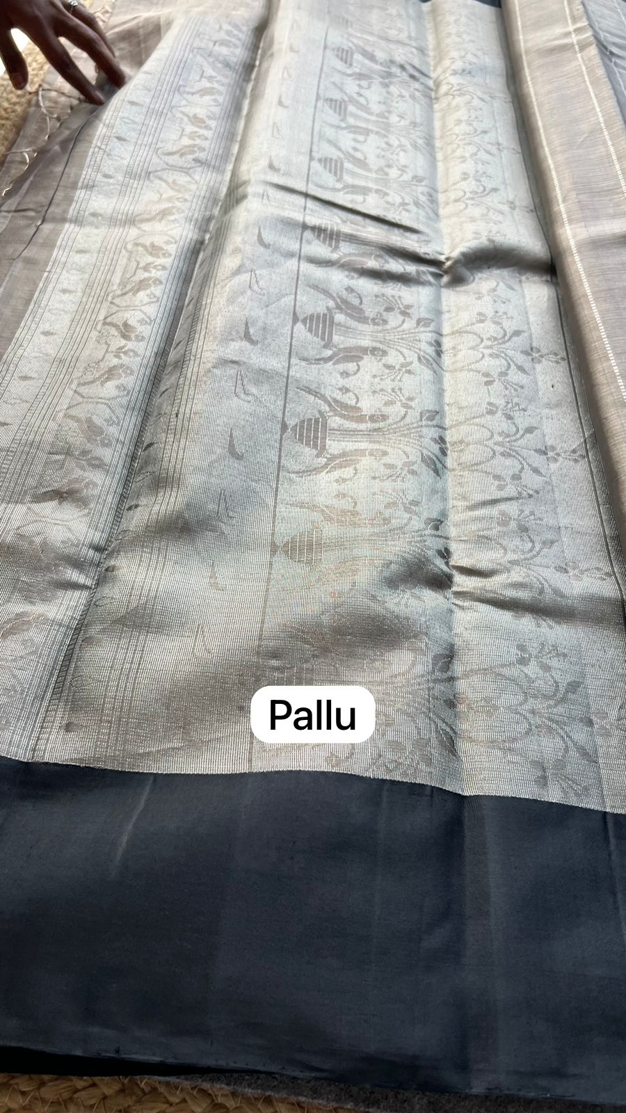 Silver tissue kanjivaram soft silk saree with blouse