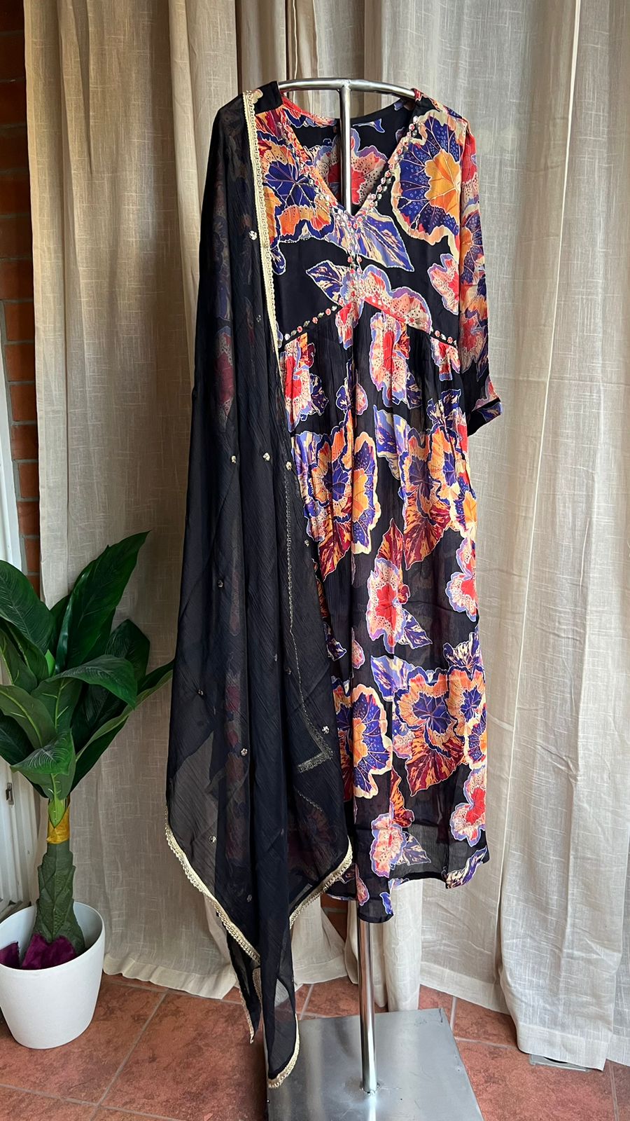 Black & violet floral printed 3 piece alia cut kurti suit