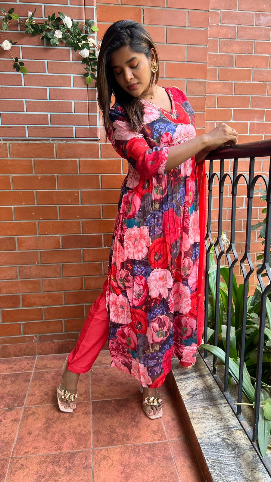 Red floral printed 3 piece alia cut kurti suit