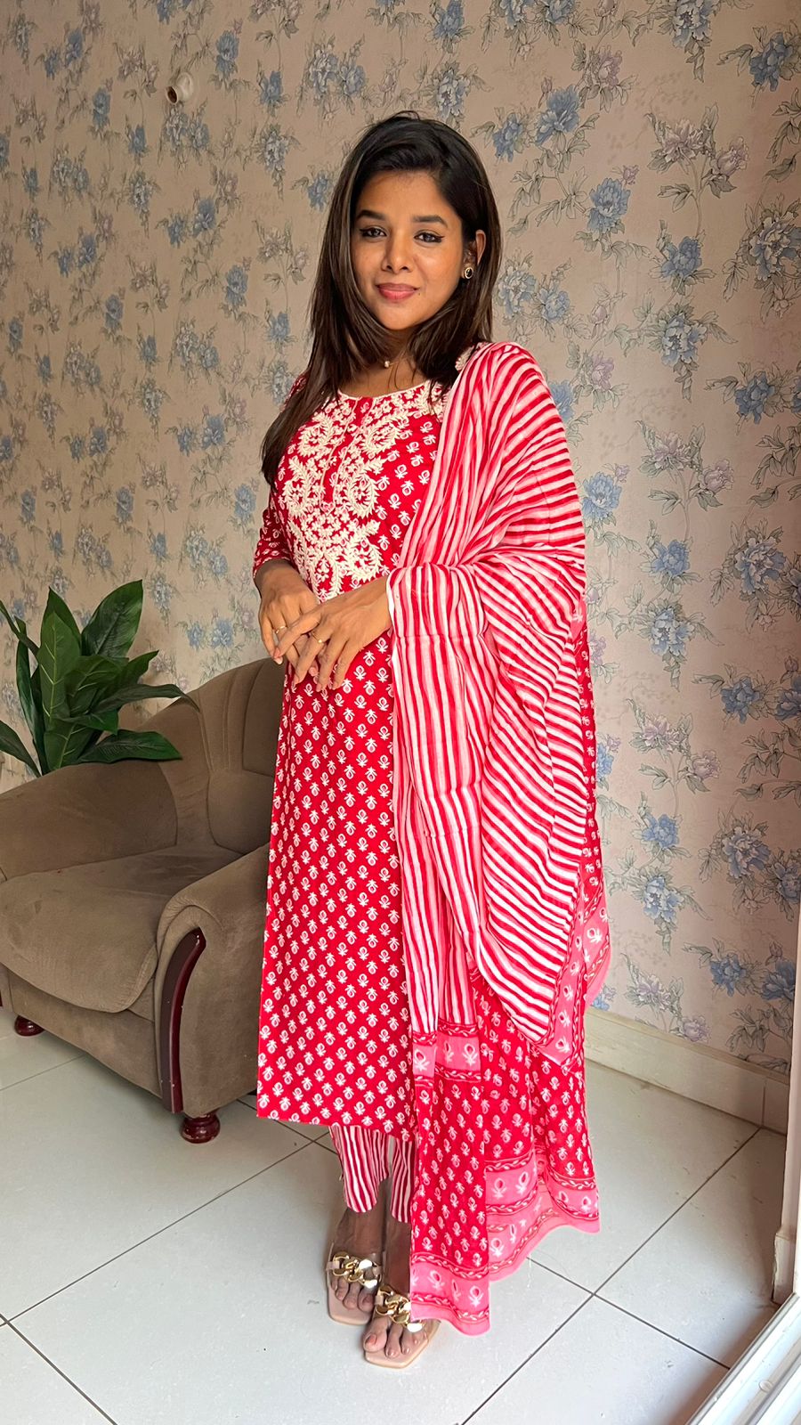 Red pure cotton embroidered 3 piece kurti suit