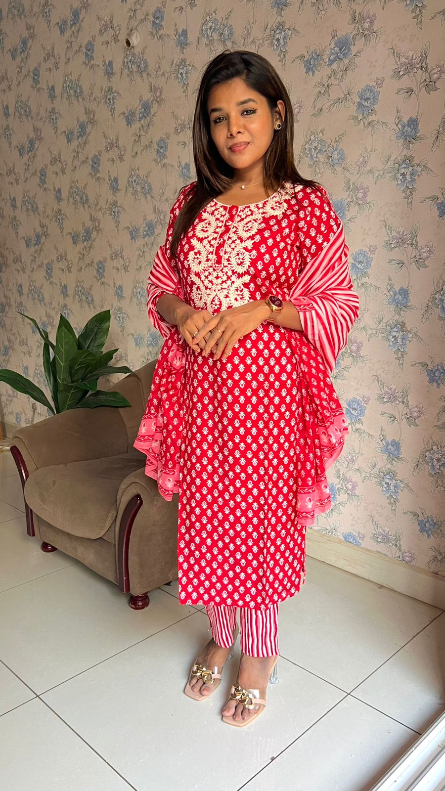 Red pure cotton embroidered 3 piece kurti suit