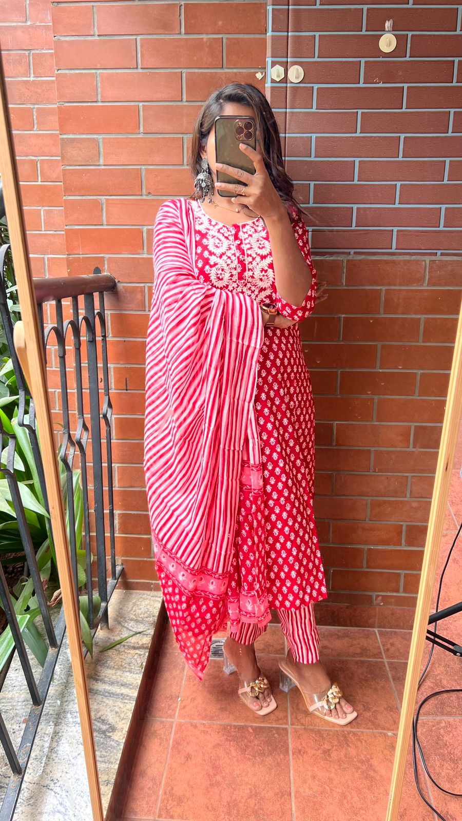 Red pure cotton embroidered 3 piece kurti suit
