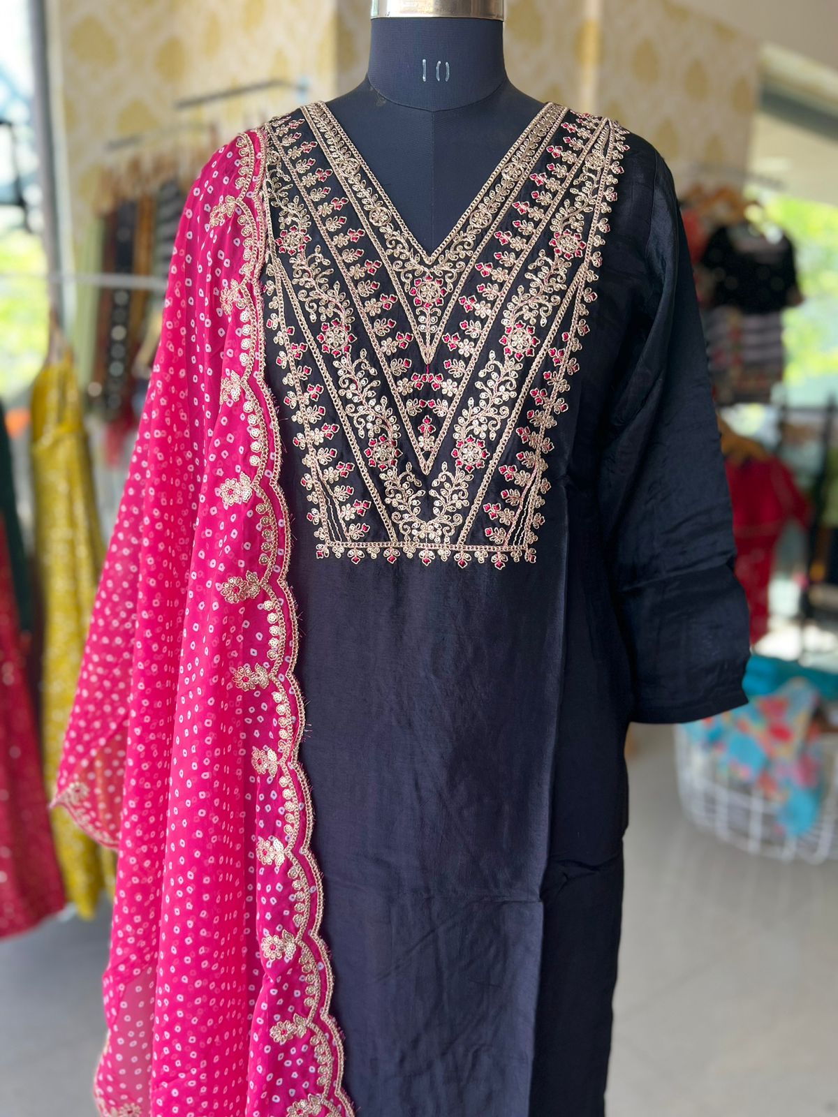 Black silk embroidery 3 piece kurti suit