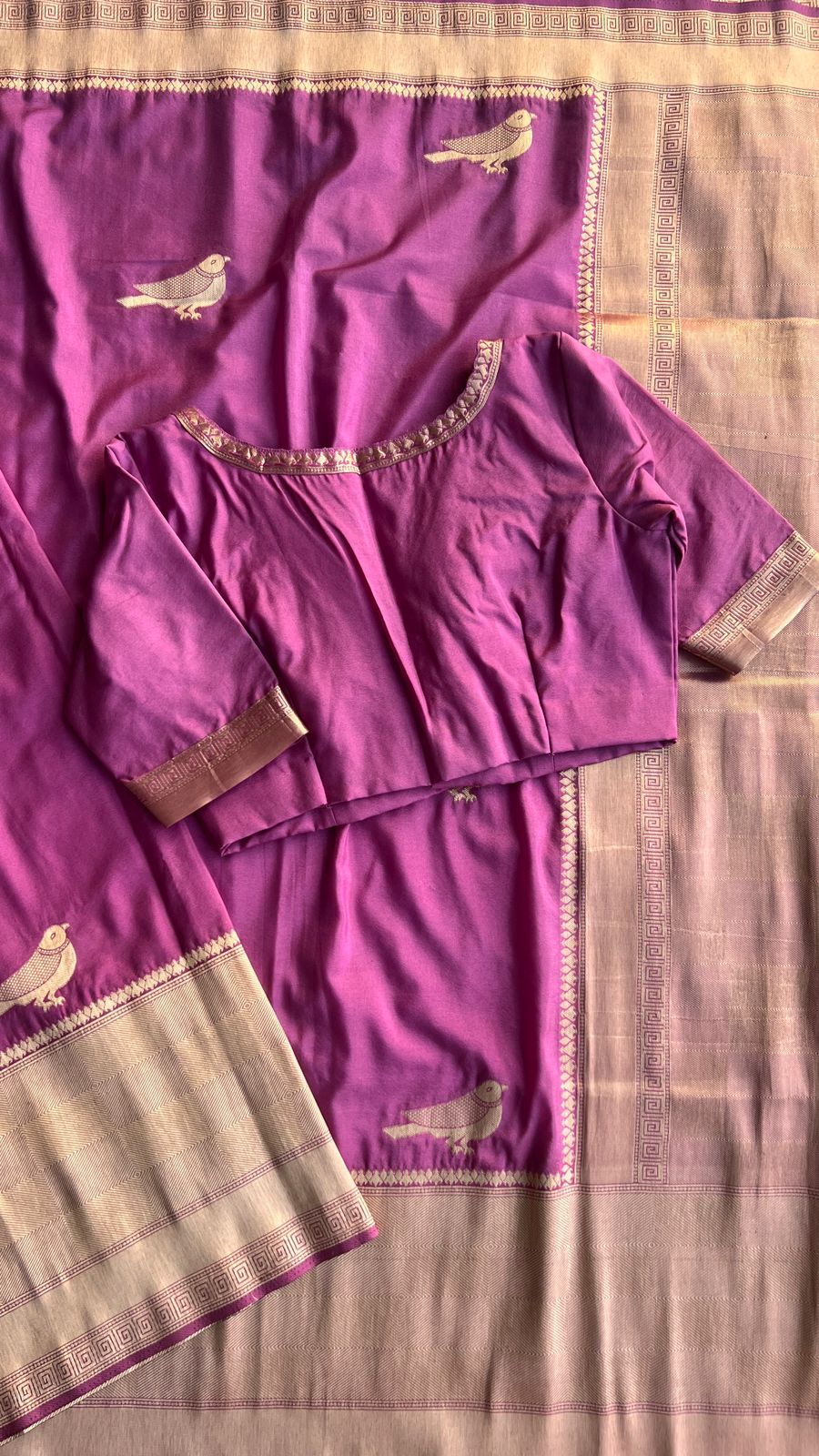 Mulberry pink dola silk saree with banarasi blouse