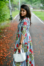 Grey & white floral printed 3 layered cotton kurti top