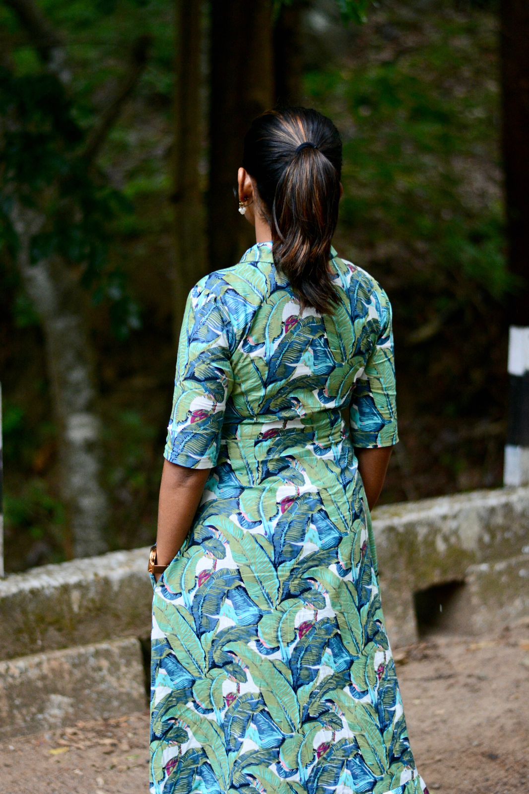 Green floral printed cotton collar kurti top