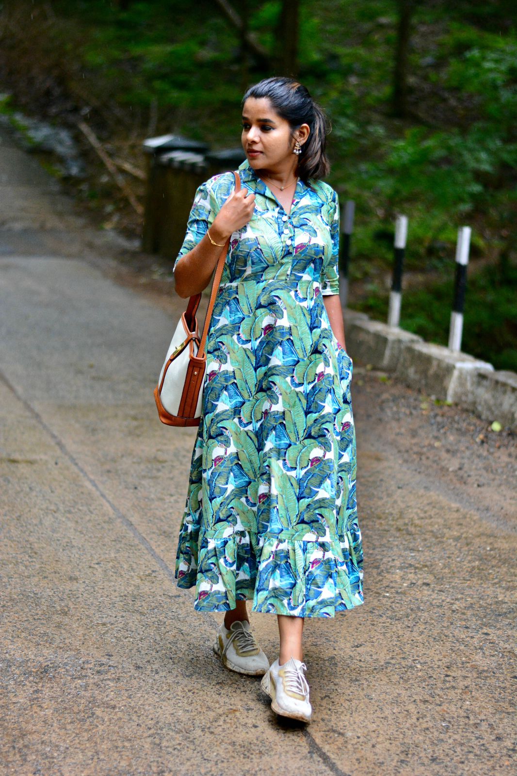 Green floral printed cotton collar kurti top