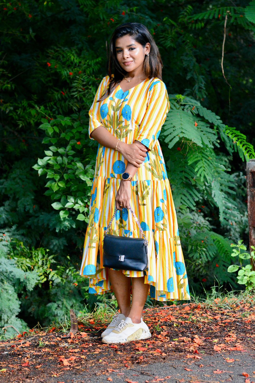 Yellow & white floral printed 3 layered cotton kurti top