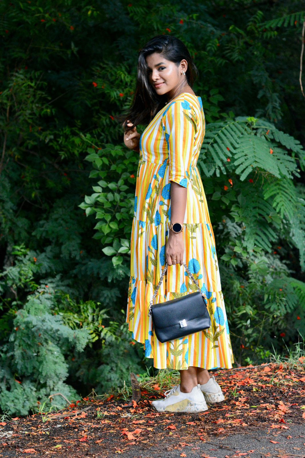 Yellow & white floral printed 3 layered cotton kurti top