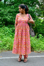 Pink floral printed cotton 2 piece kurti suit