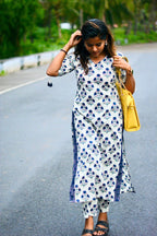 Blue & white floral printed cotton 2 piece kurti suit