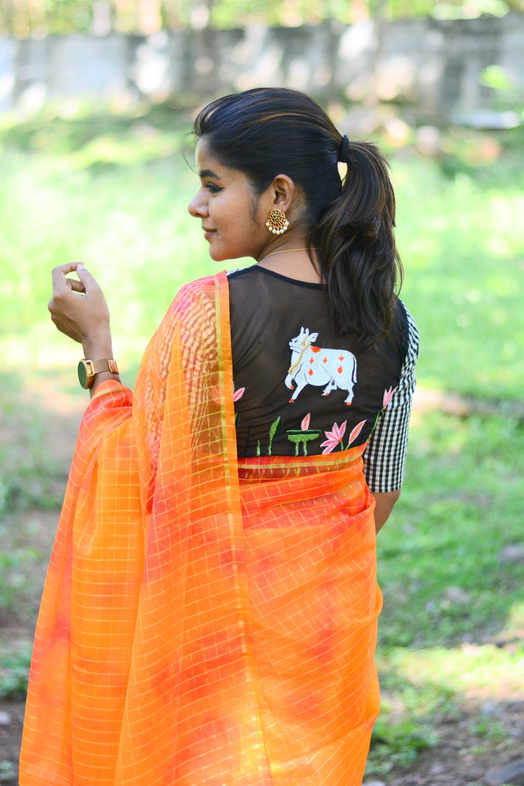 Pure jute silk cow embroidery blouse