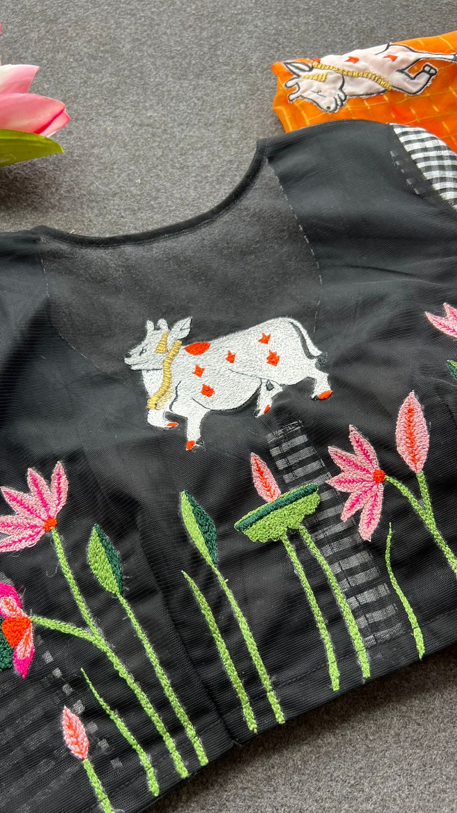 Pure jute silk cow embroidery blouse