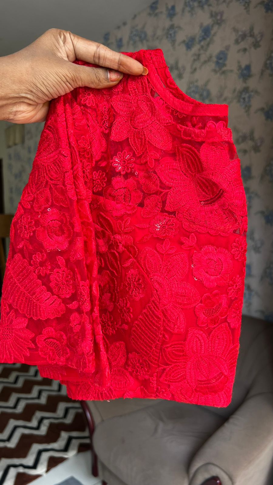 Red thread embroidery blouse (only blouse)