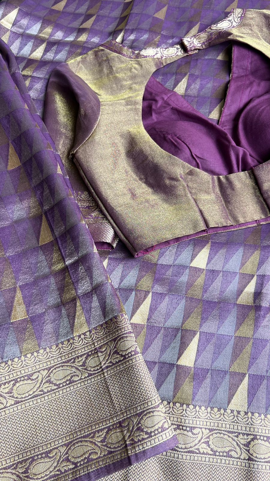 Lavender gold matrix banarasi saree with blouse