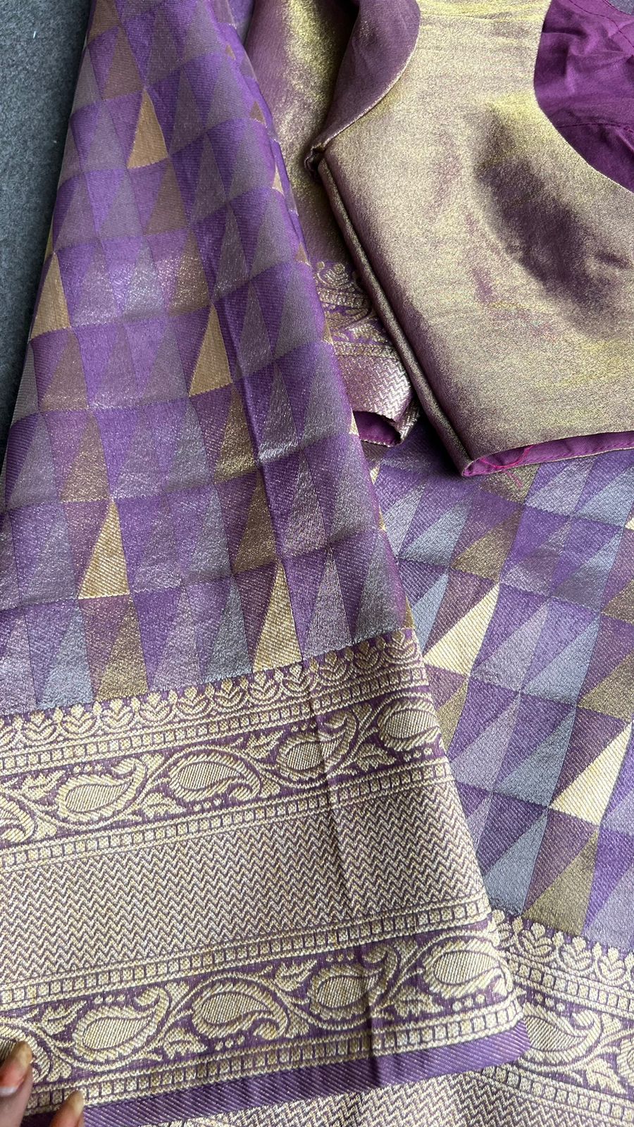 Lavender gold matrix banarasi saree with blouse